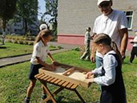 Сардэчна запрашаем! Радасць сустрэчы і гульні ў Магілеве!